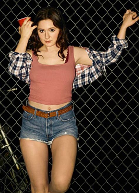 Emma Kenney Body Measurements Height Weight Bra Size Age。